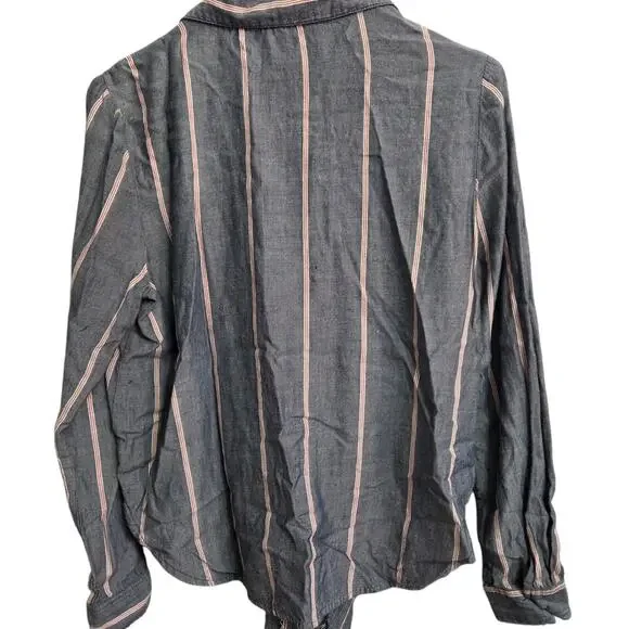 Poly & Esther Woman's Grey with Red and White Stripes Button Down Shirt size M - Picture 5 of 8